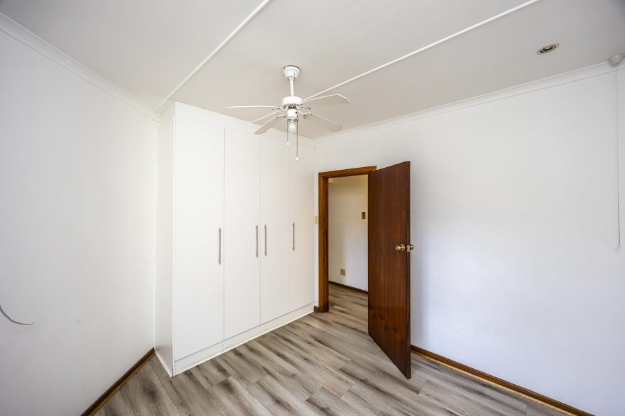 3 Bedroom Property for Sale in Bonza Bay Eastern Cape
